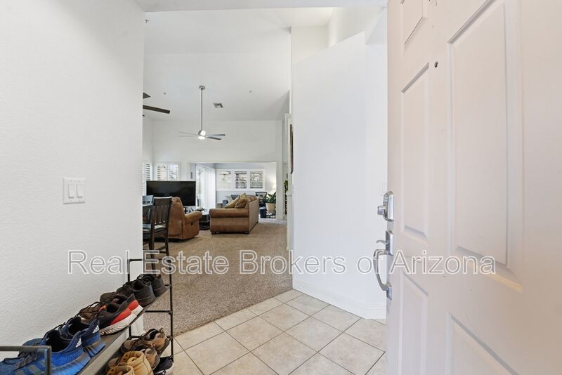 Fully Furnished Scottsdale Home with Bonus Room & 2-Car Garage property image