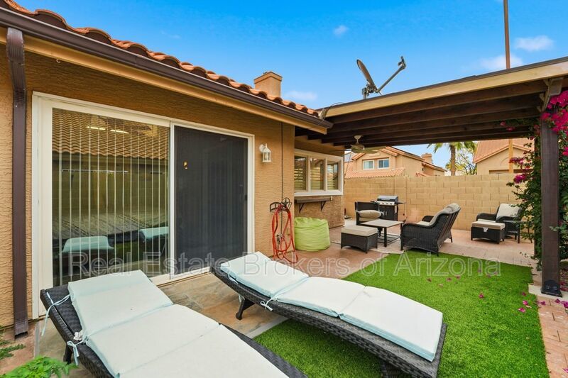 Fully Furnished Scottsdale Home with Bonus Room & 2-Car Garage property image