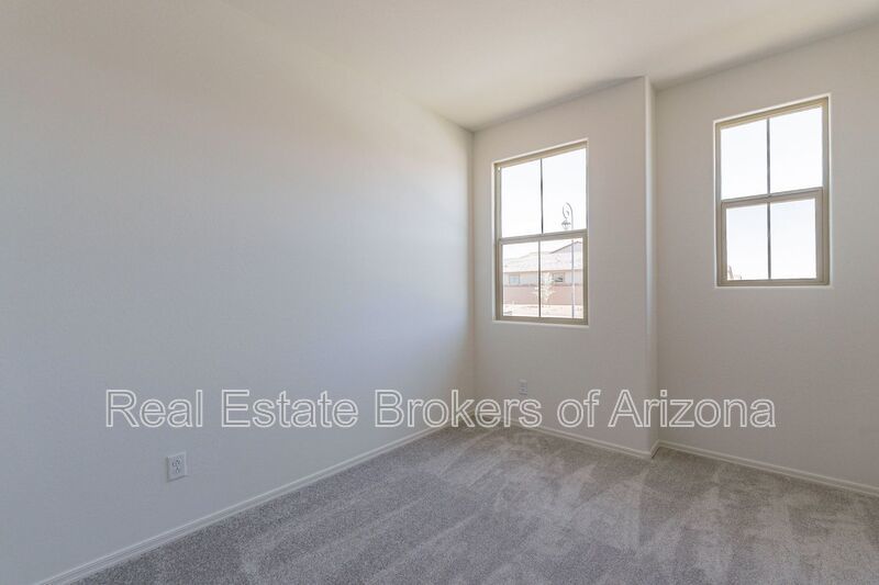 Modern 3-Bed + Den Home in Ventana De Estrellas property image