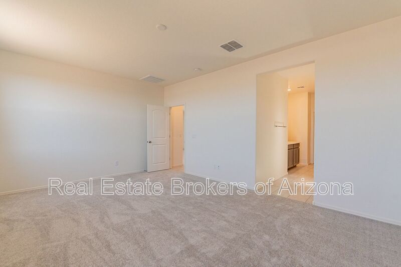 Modern 3-Bed + Den Home in Ventana De Estrellas property image