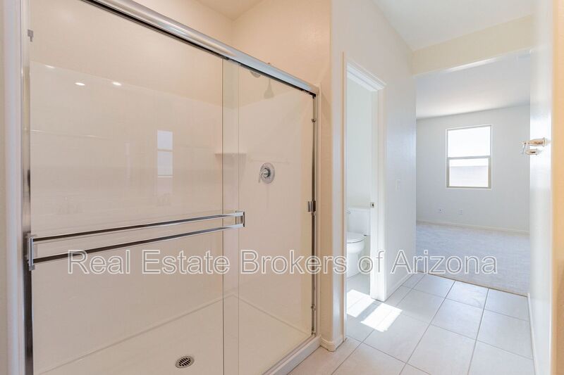 Modern 3-Bed + Den Home in Ventana De Estrellas property image