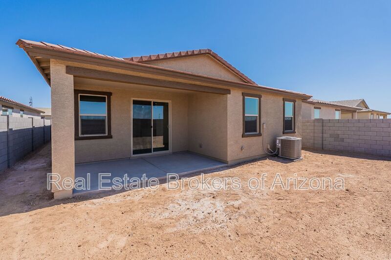 Modern 3-Bed + Den Home in Ventana De Estrellas property image