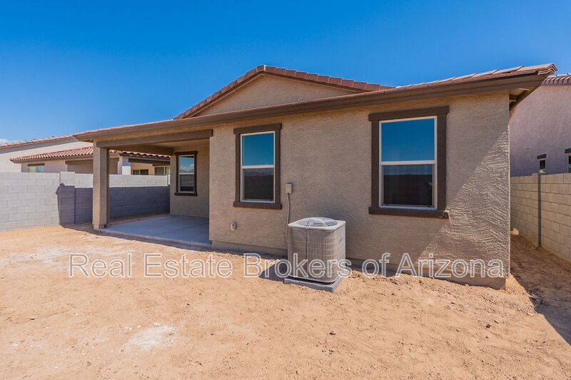 Modern 3-Bed + Den Home in Ventana De Estrellas property image