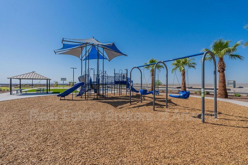 Modern 3-Bed + Den Home in Ventana De Estrellas property image