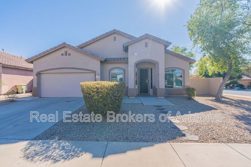 4-Bedroom Pool Home Minutes from Arrowhead Shopping & Dining property image