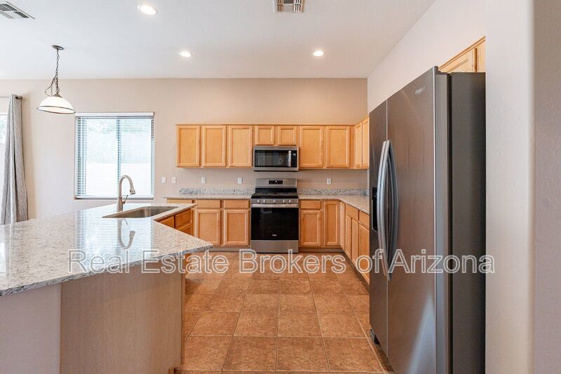 4-Bedroom Pool Home Minutes from Arrowhead Shopping & Dining property image