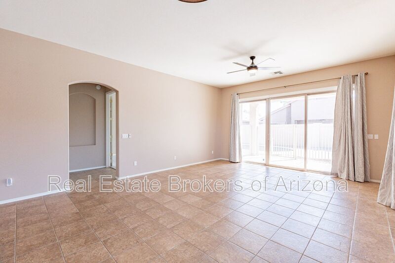 4-Bedroom Pool Home Minutes from Arrowhead Shopping & Dining property image