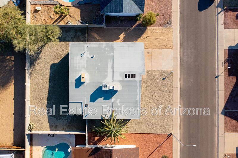 Stunning 3-Bedroom Home in Prime Glendale Location property image