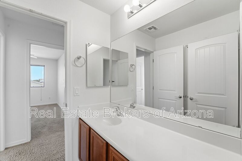 Spacious 4BR Home with Pool Near Parks & Shopping property image