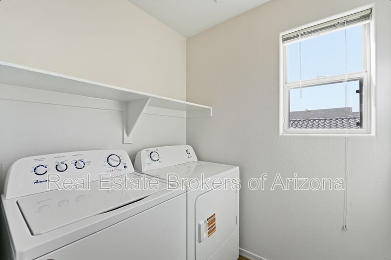 Spacious 4BR Home with Pool Near Parks & Shopping property image