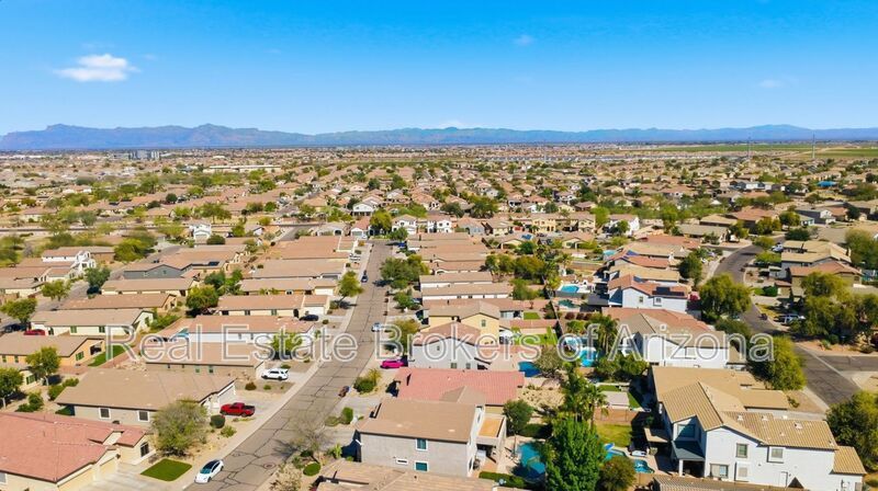 Spacious 4BR Home with Pool Near Parks & Shopping property image