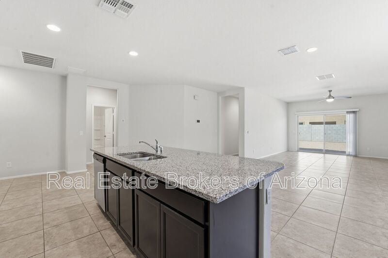 Stylish 3BR Home with Granite Counters + Community Parks & Splash Pads property image