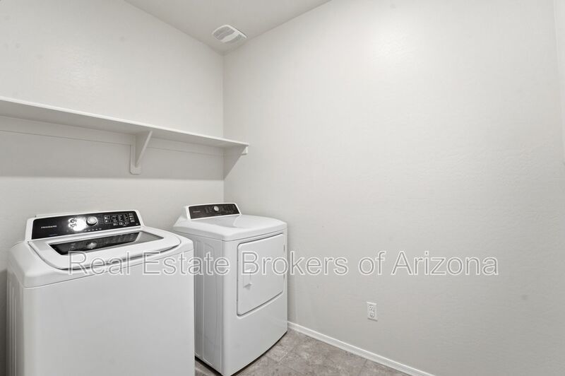 Stylish 3BR Home with Granite Counters + Community Parks & Splash Pads property image