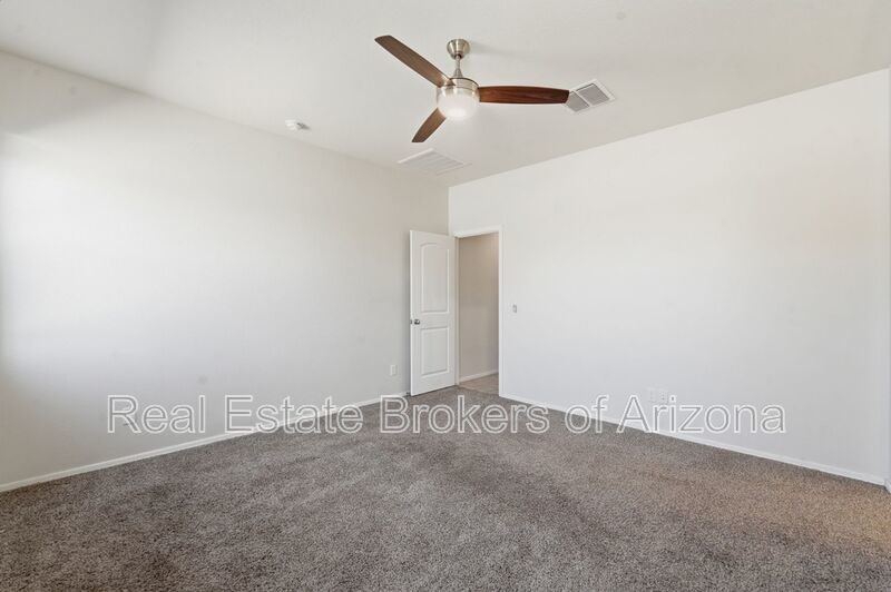 Stylish 3BR Home with Granite Counters + Community Parks & Splash Pads property image