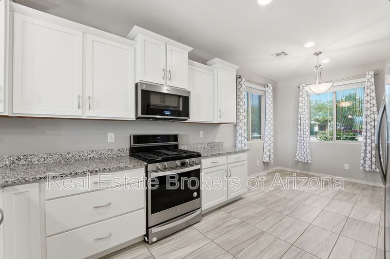 Modern 3 Bed in Vista de Montana | Open Layout + Prime Location property image