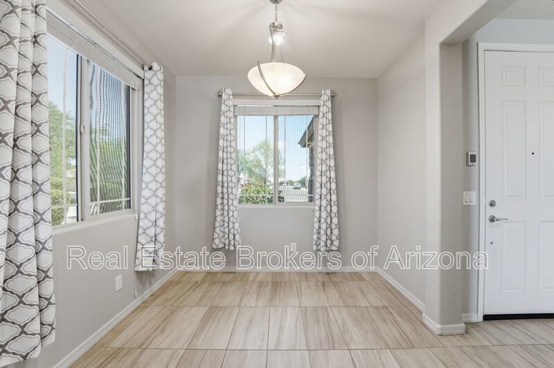Modern 3 Bed in Vista de Montana | Open Layout + Prime Location property image
