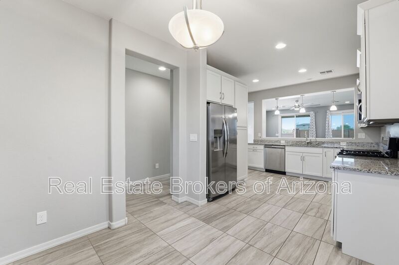 Modern 3 Bed in Vista de Montana | Open Layout + Prime Location property image