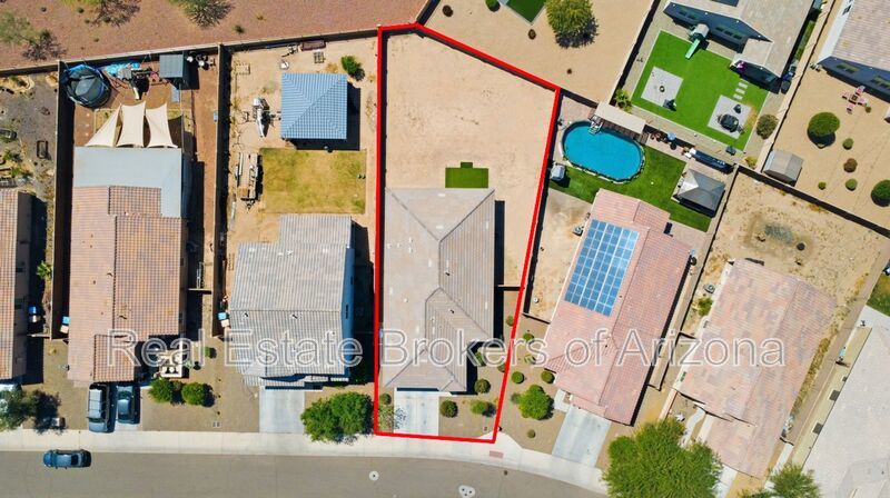 Modern 3 Bed in Vista de Montana | Open Layout + Prime Location property image