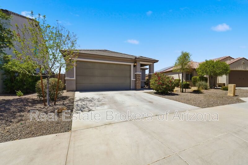 Modern 3 Bed in Vista de Montana | Open Layout + Prime Location property image