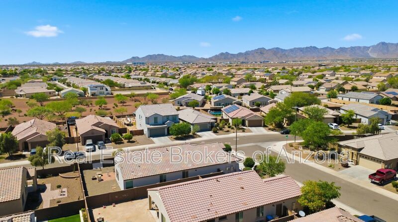 Modern 3 Bed in Vista de Montana | Open Layout + Prime Location property image