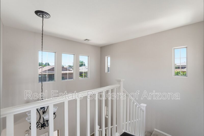 Luxury Gilbert Rental | Pool, 4-Car Garage, Solar + BBQ Setup property image