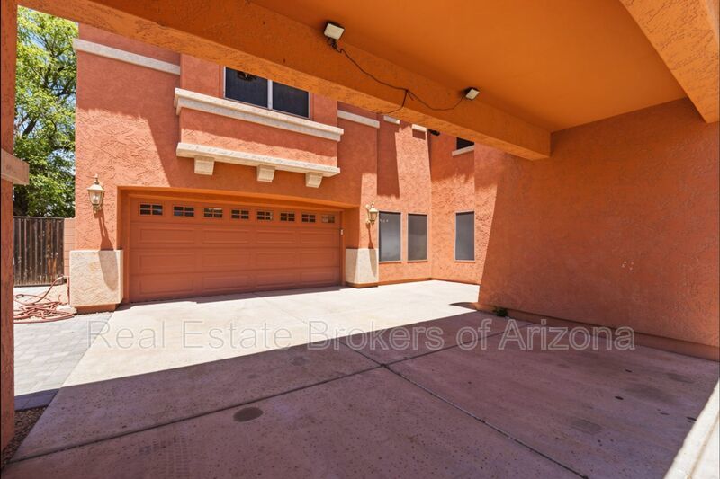 Luxury Gilbert Rental | Pool, 4-Car Garage, Solar + BBQ Setup property image