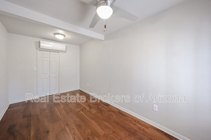 Historic Roosevelt District Living | Renovated 1 Bed Near Downtown property image