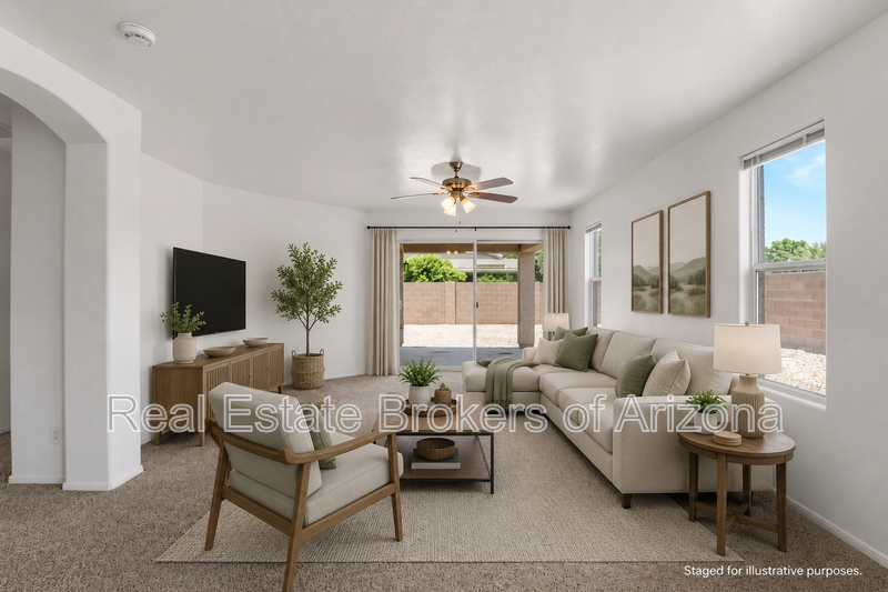 Freshly Updated 4 Bed | New Carpet, New Appliances & Open Layout property image