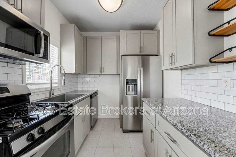 Downtown Phoenix Lifestyle | Renovated 1 Bed in Roosevelt District property image