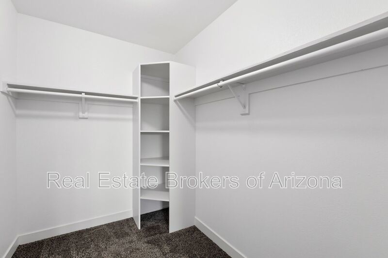 Stylish Dobson Glen Townhome | Updated Kitchen, Loft & Pool Access property image