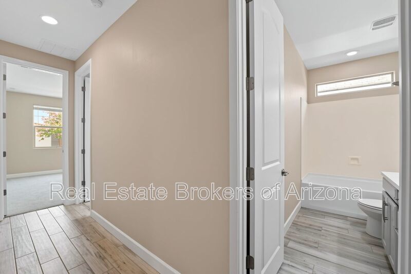 Luxury Kitchen + 3 Bed & Den/Office in Azure Canyon | Quartz, Gas Cooktop & More property image
