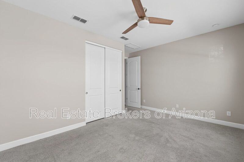 Luxury Kitchen + 3 Bed & Den/Office in Azure Canyon | Quartz, Gas Cooktop & More property image
