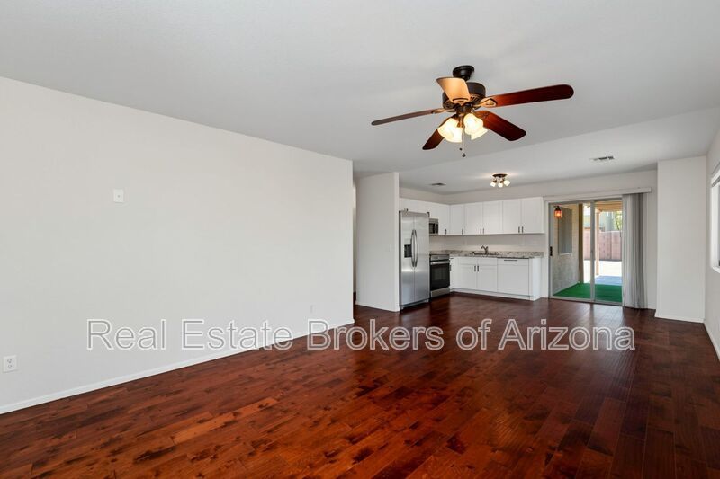 Live in Rancho El Dorado | Spacious 3 Bed Near Golf & Parks property image