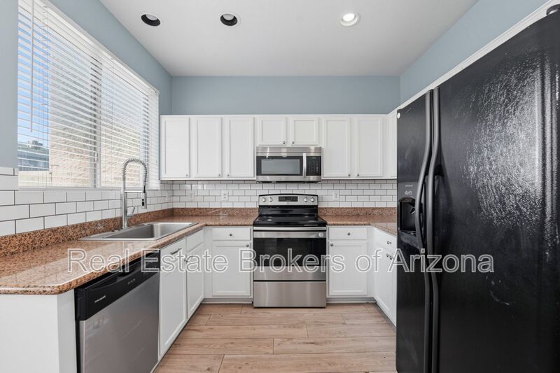 Resort-Style Living in Tempe | Updated 3 Bed + Private Putting Green property image