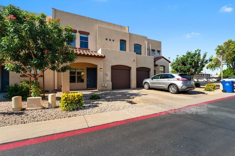 Resort-Style Living in Tempe | Updated 3 Bed + Private Putting Green property image