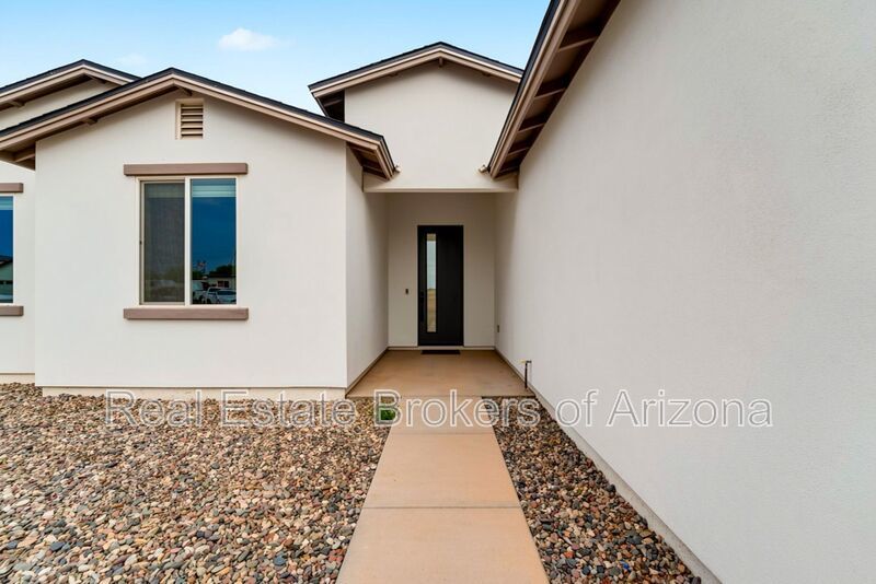 NO HOA! 2024 Build w/ RV Gate, Quartz Kitchen & 4 Spacious Bedrooms property image