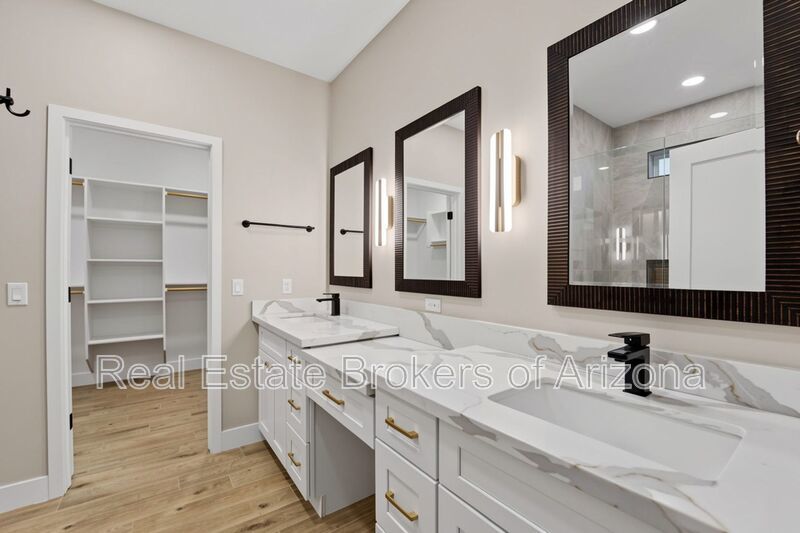 NO HOA! 2024 Build w/ RV Gate, Quartz Kitchen & 4 Spacious Bedrooms property image