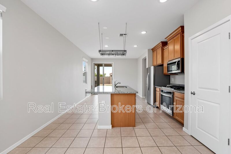 RV Gate + Resort Amenities! 3 Bed Home in Archer Meadows property image