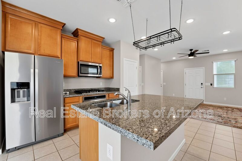 RV Gate + Resort Amenities! 3 Bed Home in Archer Meadows property image