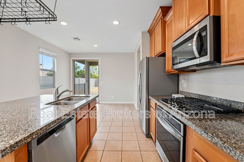 RV Gate + Resort Amenities! 3 Bed Home in Archer Meadows property image