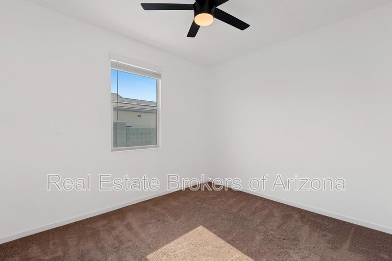 RV Gate + Resort Amenities! 3 Bed Home in Archer Meadows property image