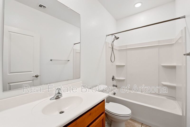 RV Gate + Resort Amenities! 3 Bed Home in Archer Meadows property image