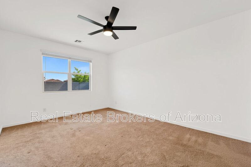 RV Gate + Resort Amenities! 3 Bed Home in Archer Meadows property image