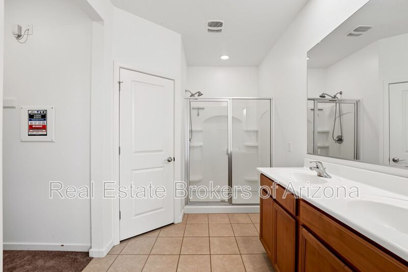RV Gate + Resort Amenities! 3 Bed Home in Archer Meadows property image
