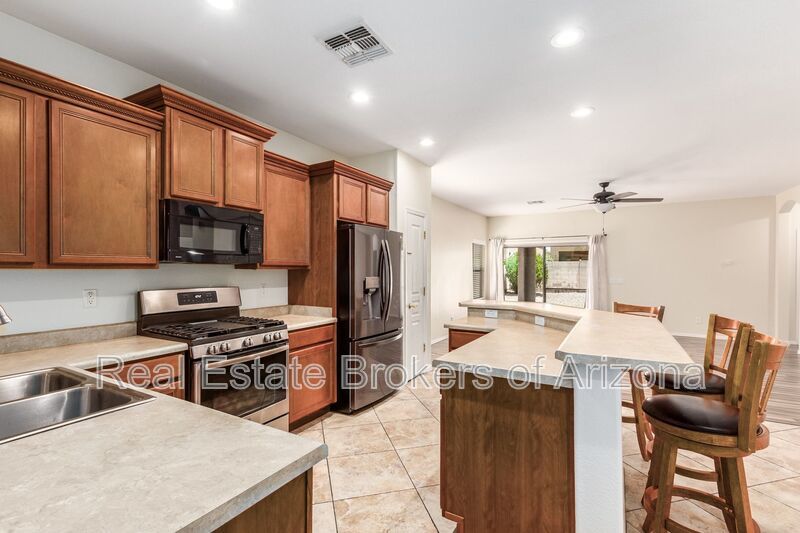 Royal Ranch Living | 3 Bed Home Near Surprise Stadium & Community Park property image