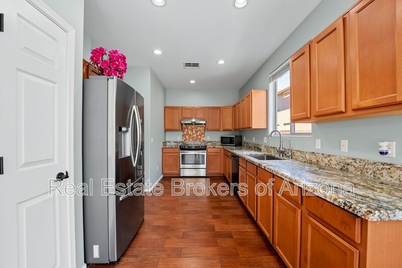 Gated Chandler Living | 4 Bedrooms in Top-Rated School District property image