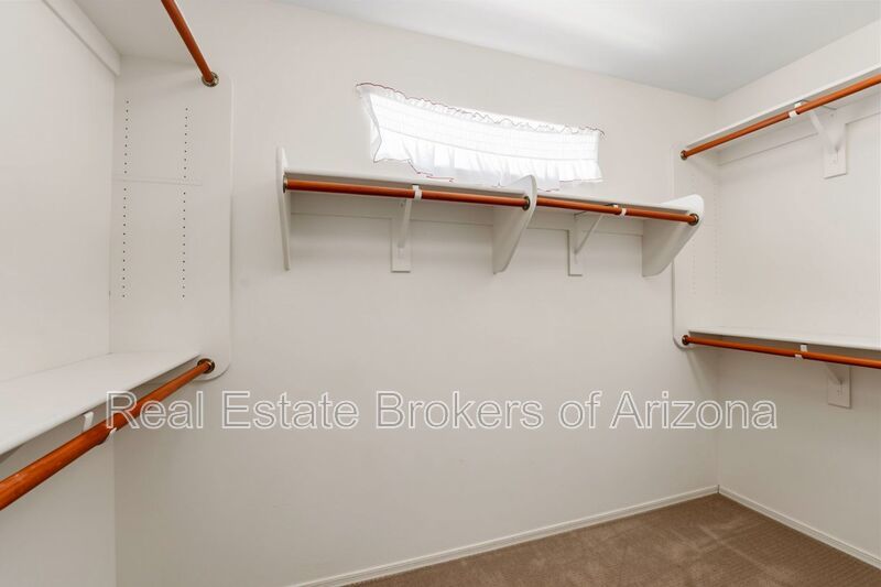Gated Chandler Living | 4 Bedrooms in Top-Rated School District property image