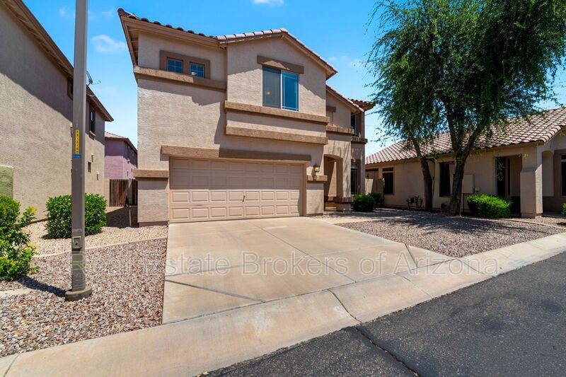 Gated Chandler Living | 4 Bedrooms in Top-Rated School District property image