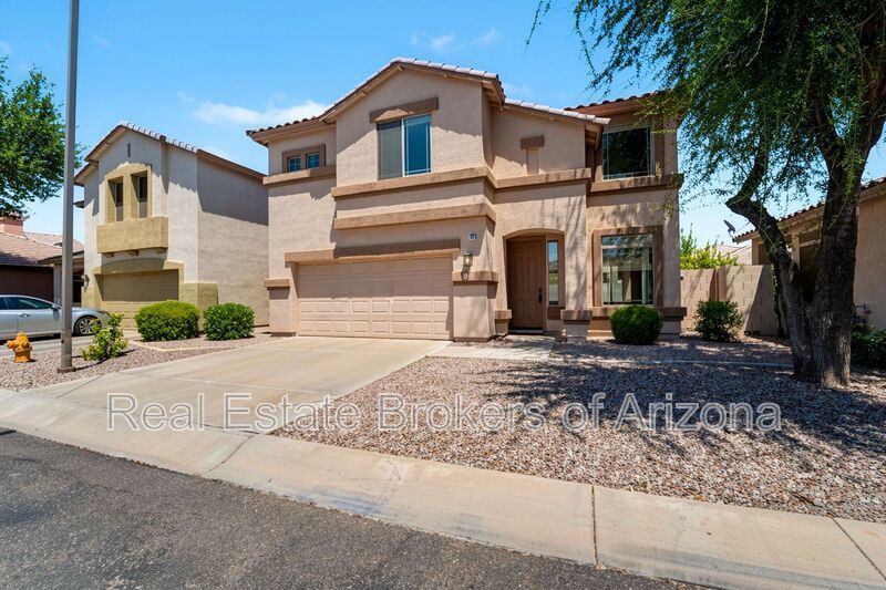 Gated Chandler Living | 4 Bedrooms in Top-Rated School District property image
