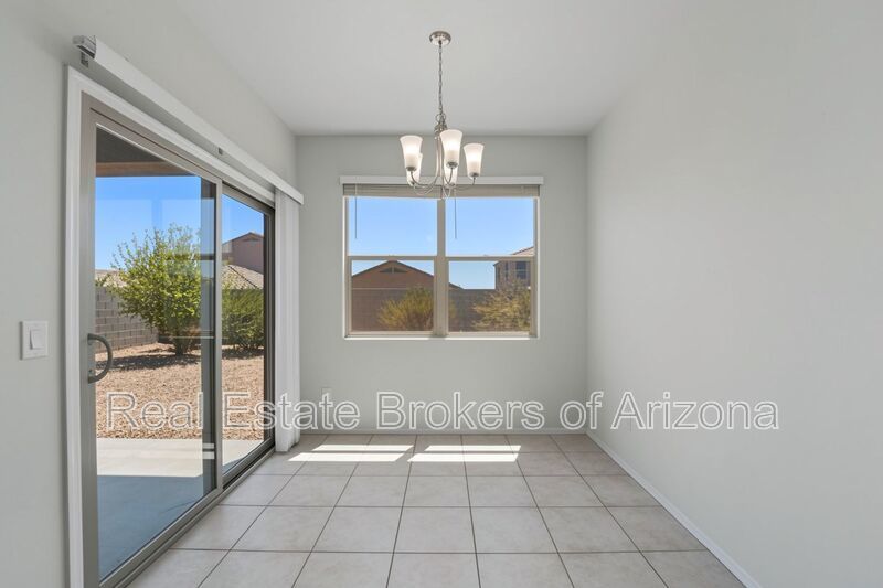 Tartesso Living | 4 Bed, Large Loft & Incredible Community Amenities property image
